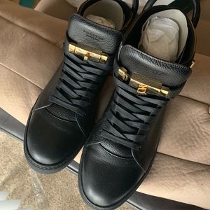 Buscemi  100M BLACK LEATHER MENS SNEAKERS.